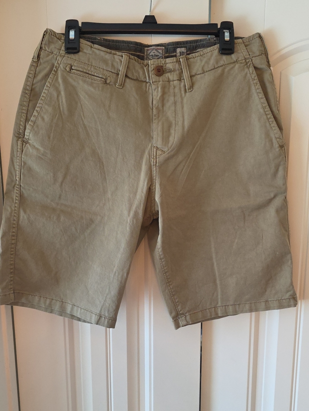 Lucky Brand Men's Tan Flat Front Chino Shorts